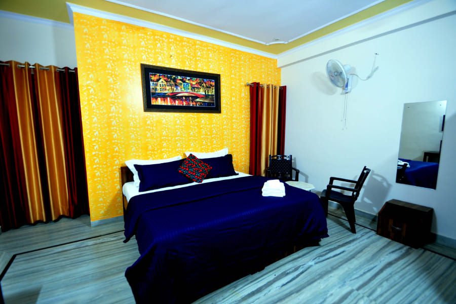deluxe with balcony